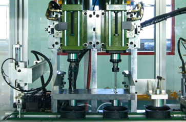 <b>散熱風(fēng)扇材料如何選擇？這份攻略請收好！</b>